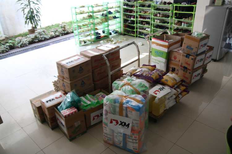 XM Helped Vietnamese Families After Disaster