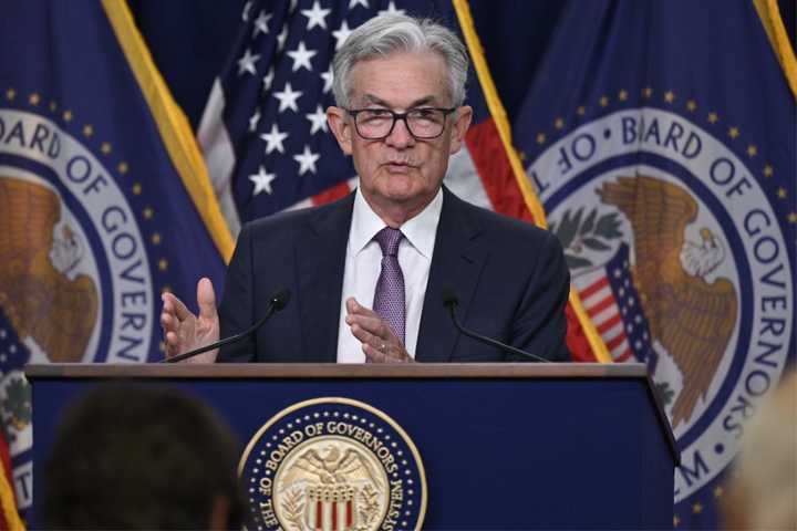 The markets are awaiting the Federal Reserve's decisions on interest rates in the United States