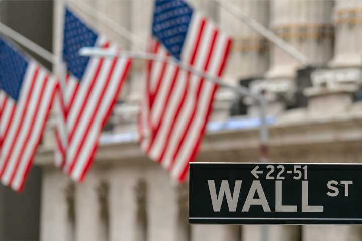 American stock indices are rising in value ahead of the Federal Reserve meeting