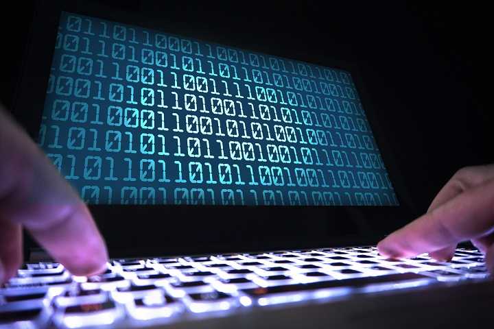 Хакеры стали все чаще шпионят за банками