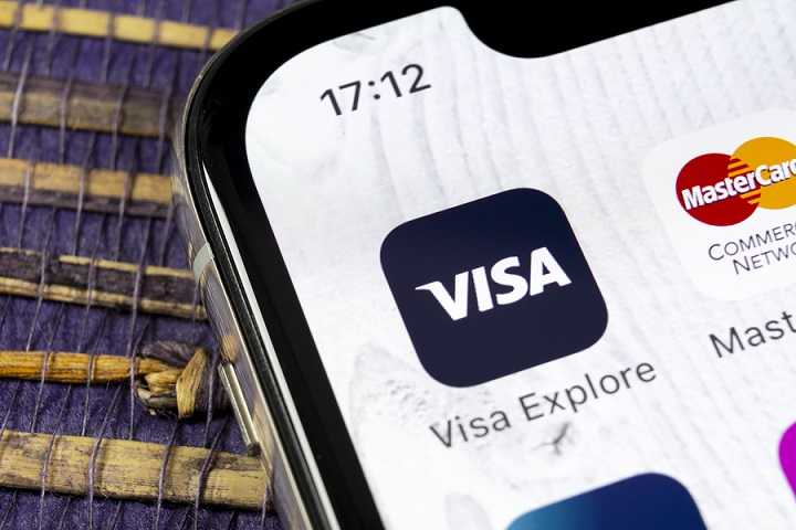 Visa запустила сервис для безналичной оплаты чаевых